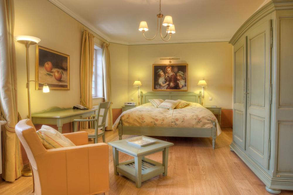 Urlaubsresidenz Marstall Und Kanzlei Im Schlossensemble Lübbenau Rum bild