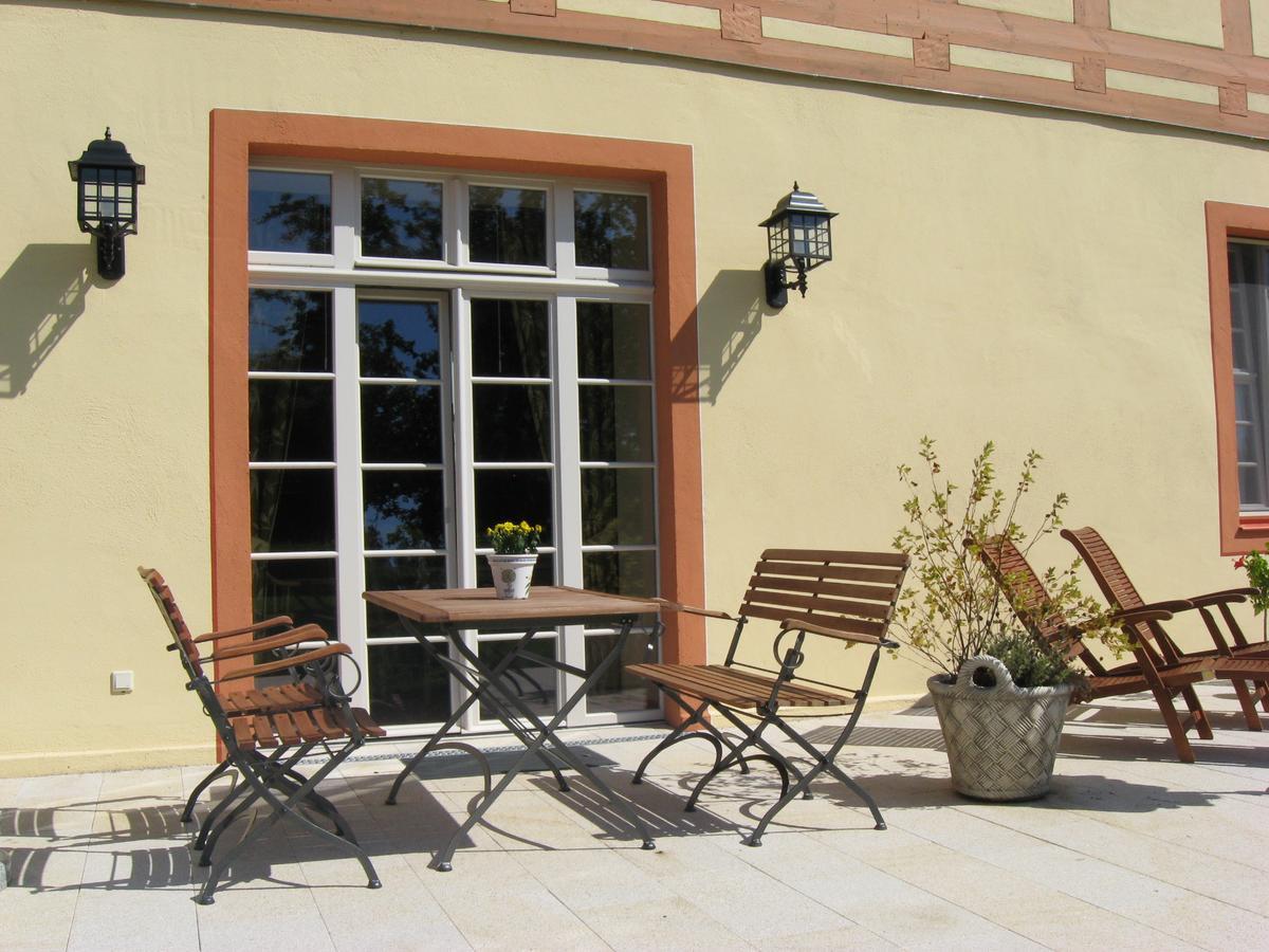 Urlaubsresidenz Marstall Und Kanzlei Im Schlossensemble Lübbenau Exteriör bild