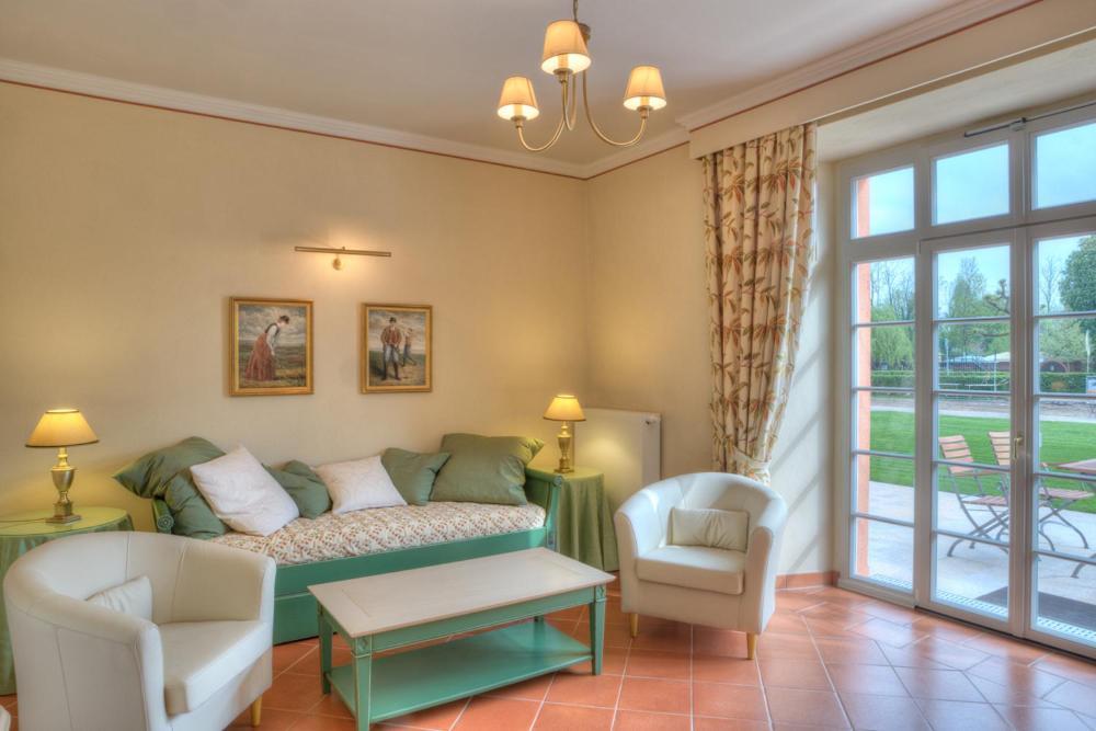 Urlaubsresidenz Marstall Und Kanzlei Im Schlossensemble Lübbenau Exteriör bild
