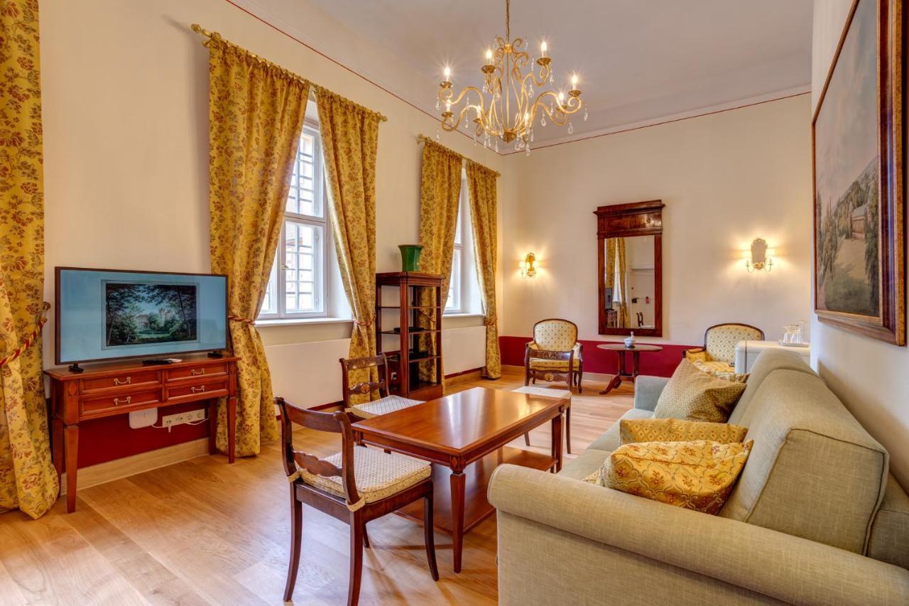 Urlaubsresidenz Marstall Und Kanzlei Im Schlossensemble Lübbenau Exteriör bild